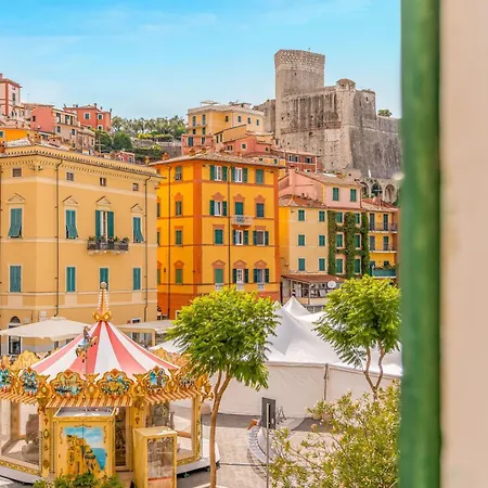 Nido Degli Angeli-lerici In Front Of The Sea * Lerici